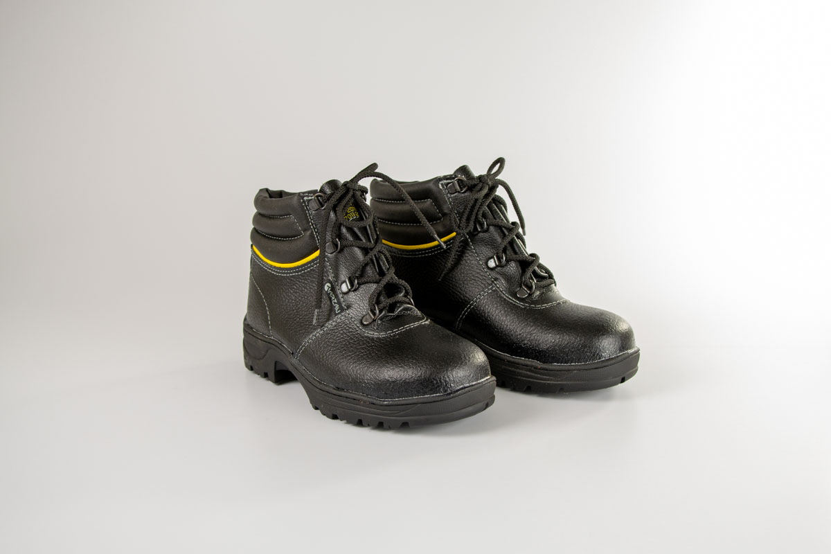 blackburn safety boots